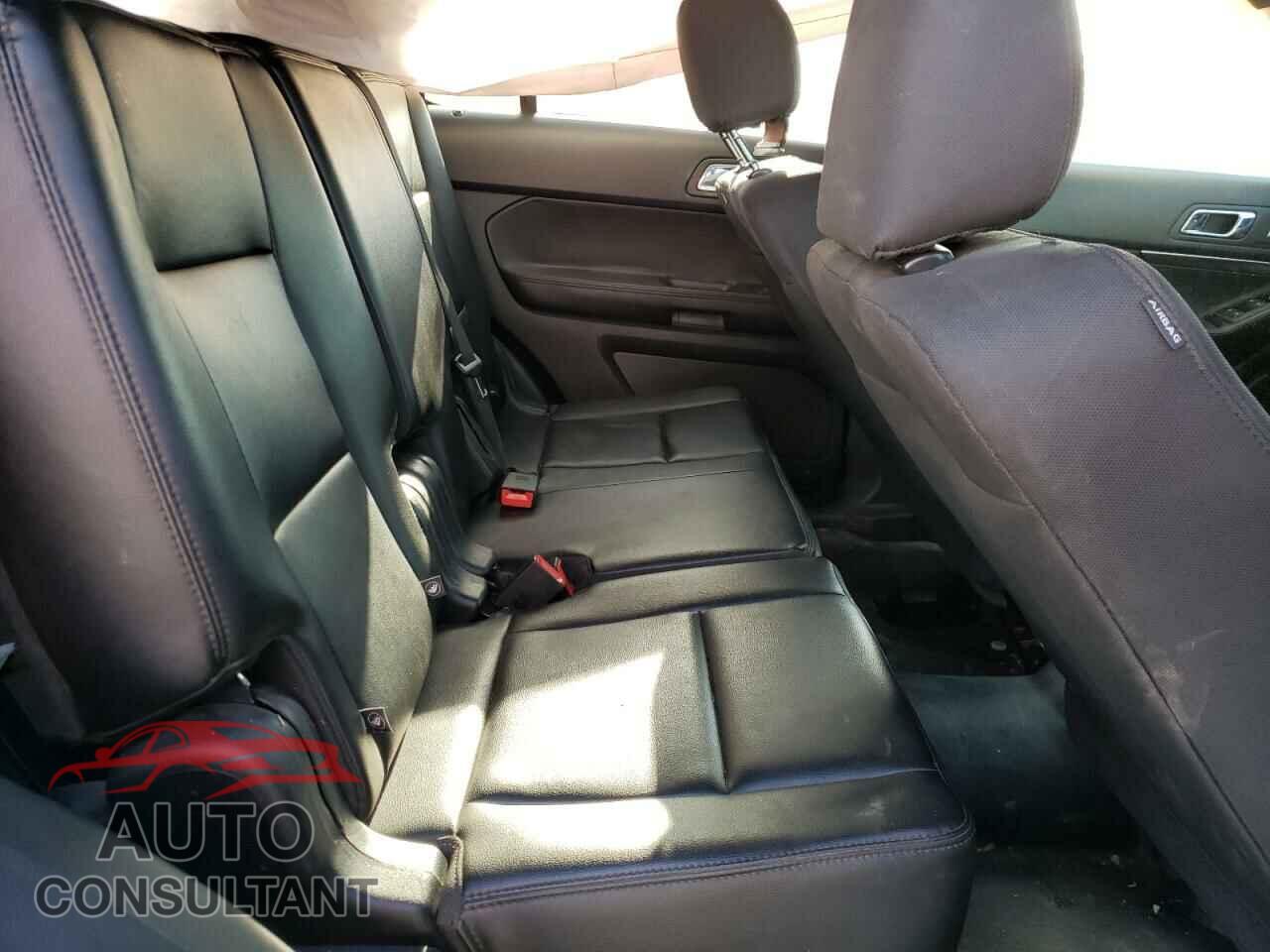 FORD EXPLORER 2017 - 1FM5K8AR5HGA12977