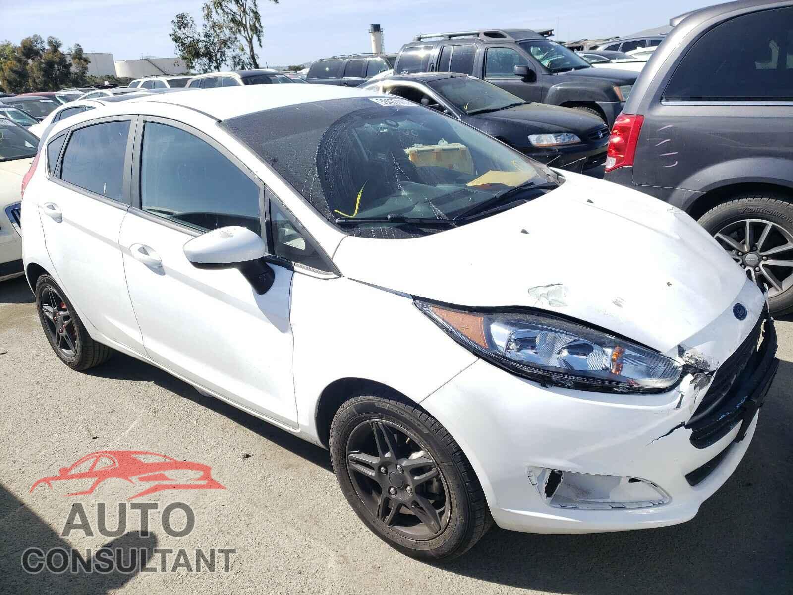 FORD FIESTA 2017 - 3FADP4EJ1HM140790