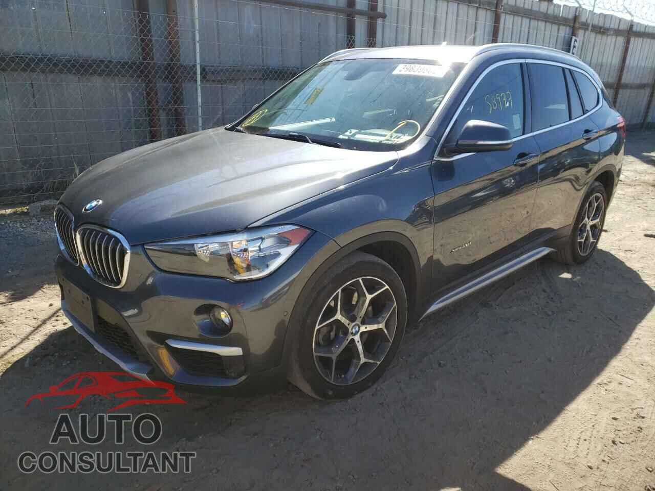 BMW X1 2017 - WBXHT3C32H5F68921