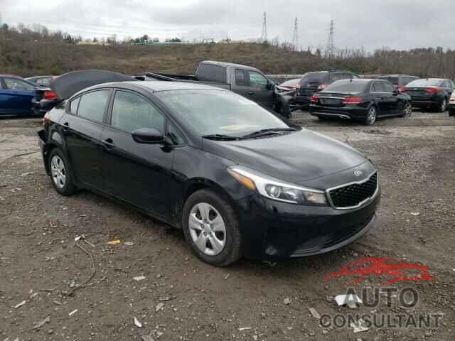 KIA FORTE 2018 - 3KPFK4A72JE237525