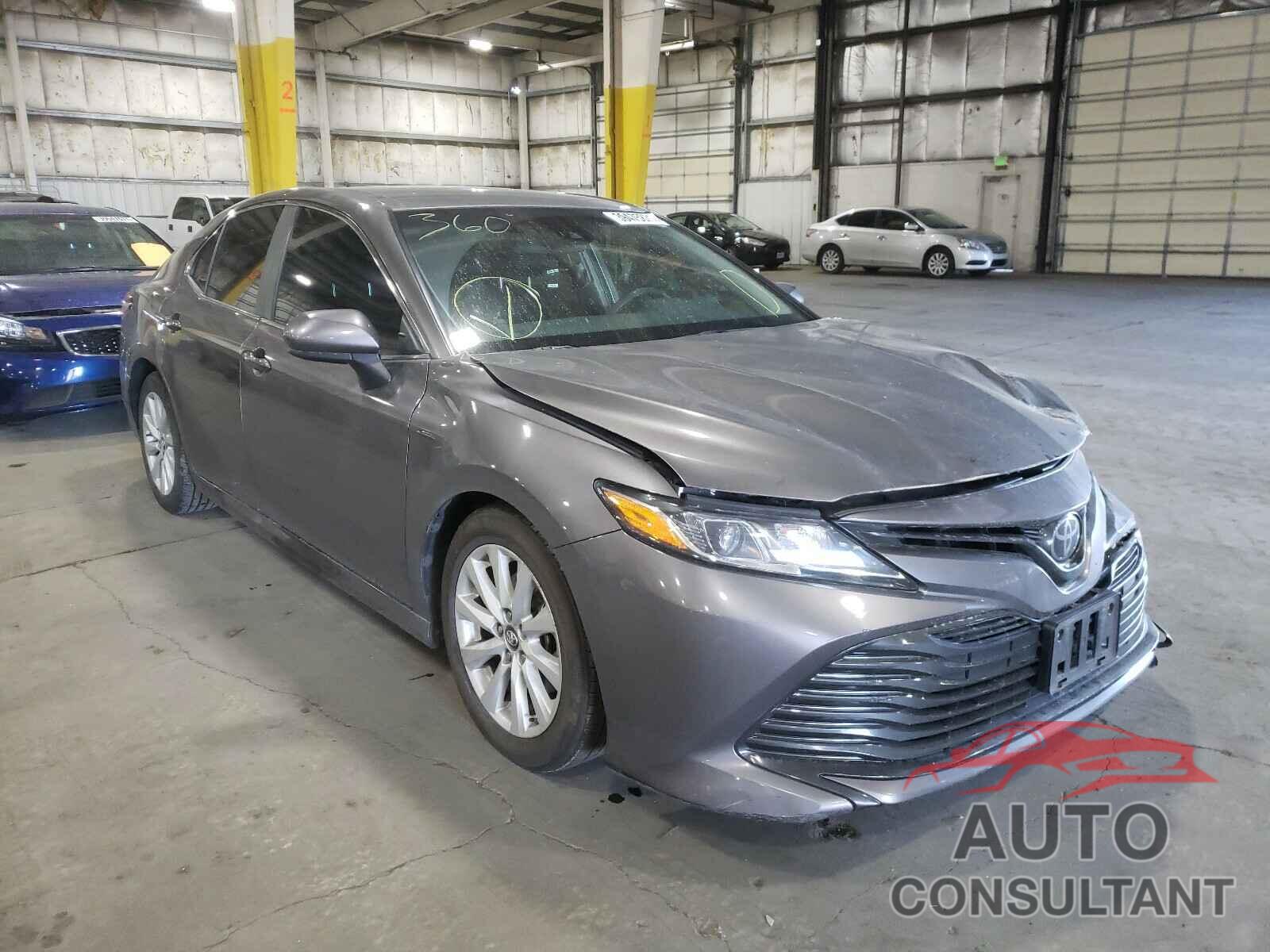 TOYOTA CAMRY 2018 - 4T1B11HK3JU604262