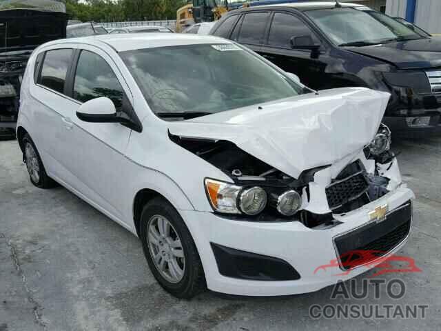 CHEVROLET SONIC 2015 - 1G1JC6SG2F4105853