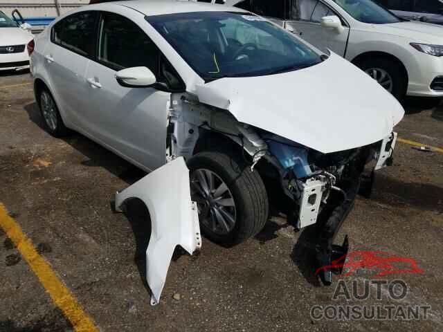 KIA FORTE 2016 - KNAFX4A60G5502520