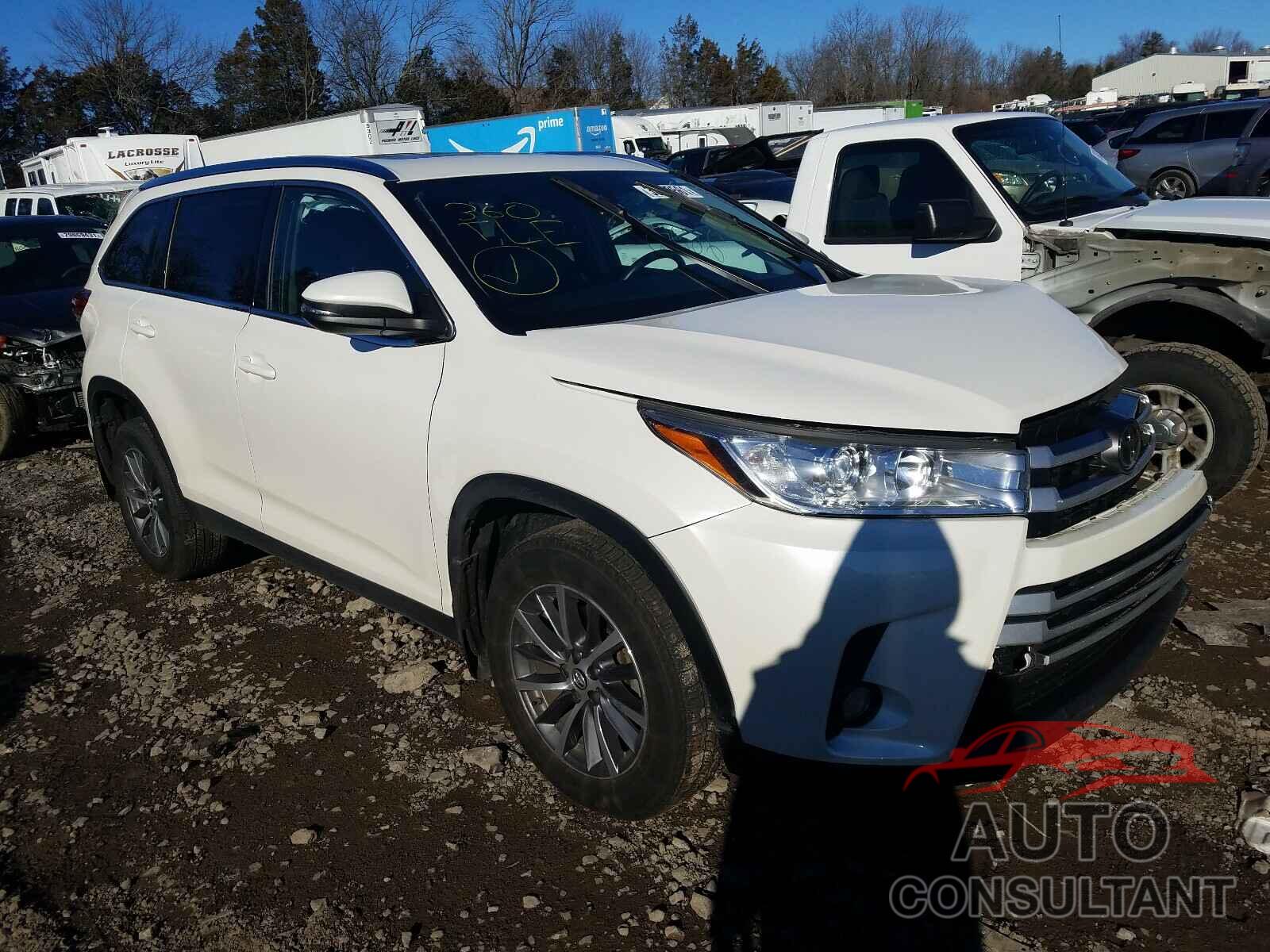 TOYOTA HIGHLANDER 2019 - 5TDJZRFH6KS598946