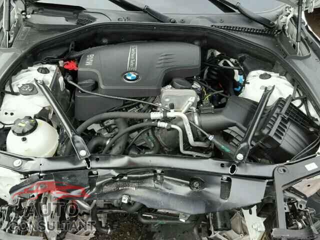 BMW 5 SERIES 2015 - WBA5A5C5XFD515514