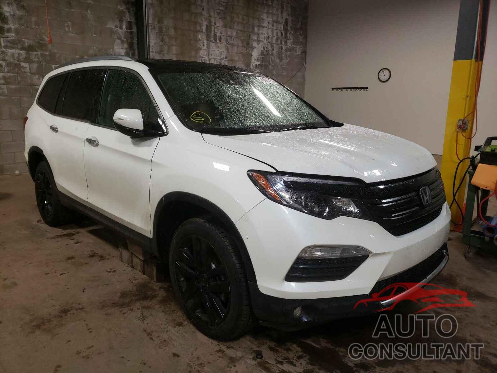 HONDA PILOT 2017 - 5FNYF6H09HB072482