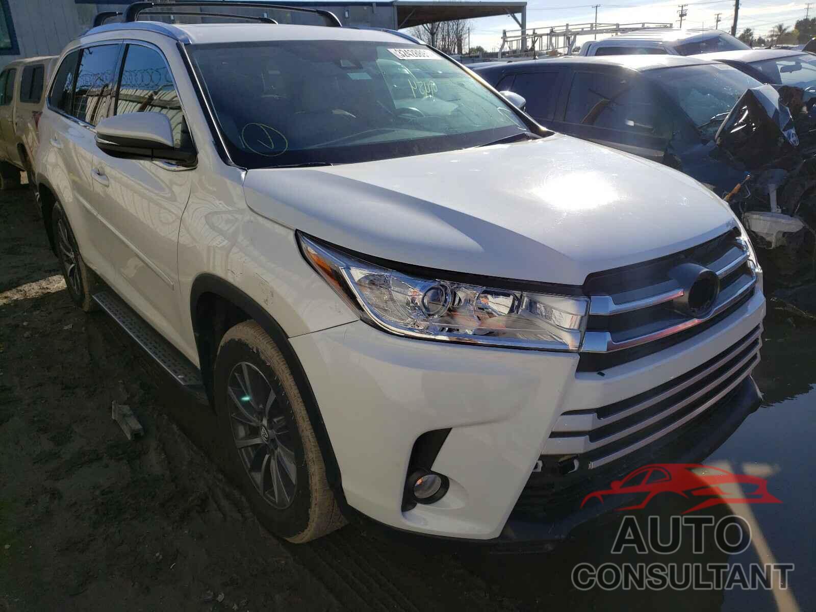 TOYOTA HIGHLANDER 2019 - 5TDJZRFH9KS601340