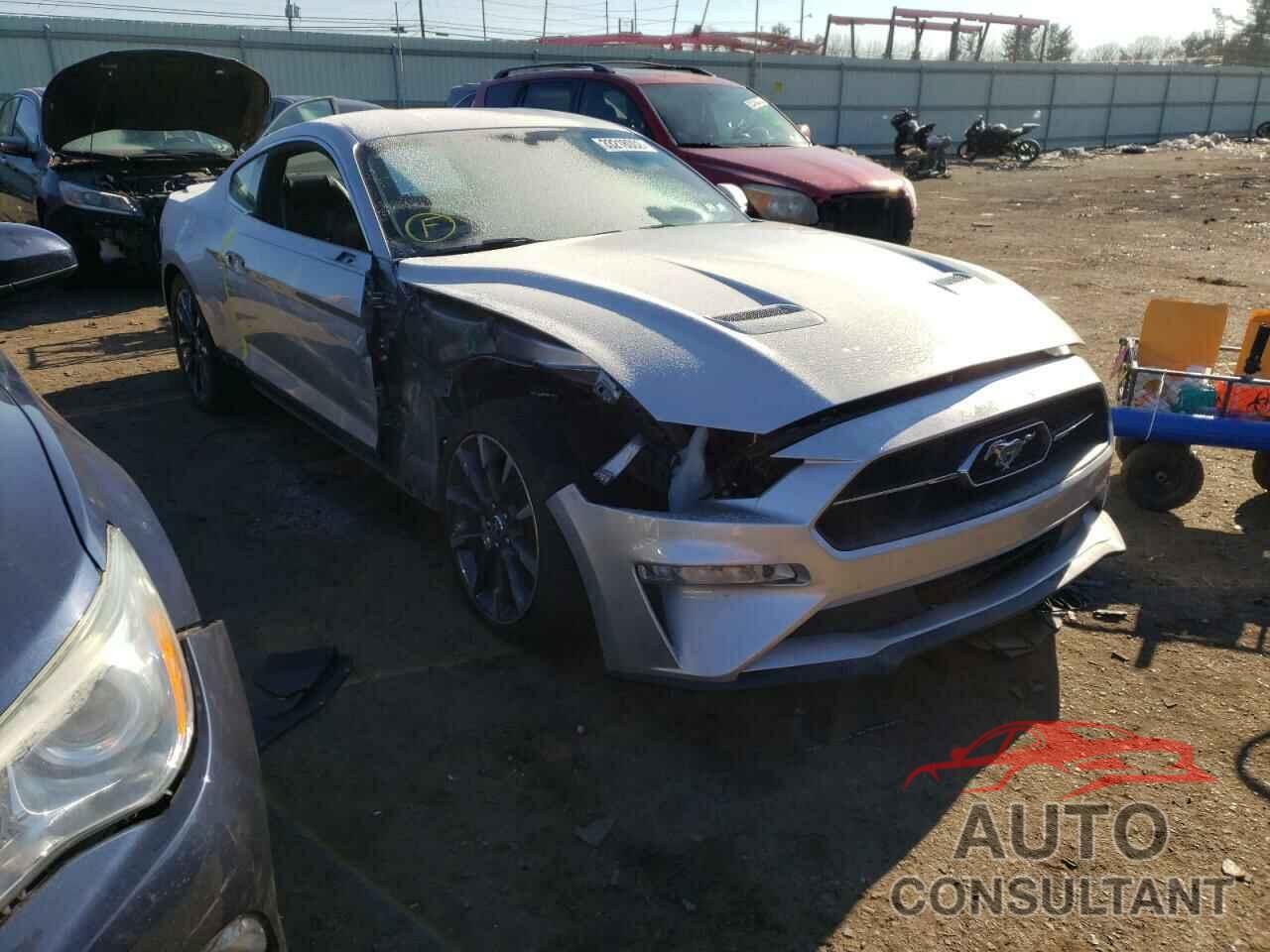 FORD MUSTANG 2019 - 1HGCV2F96MA011604