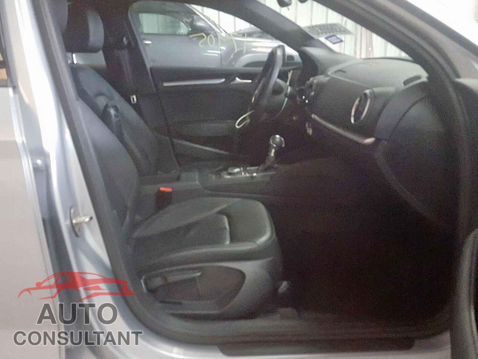 AUDI A3 2015 - WAUACGFF2F1139384
