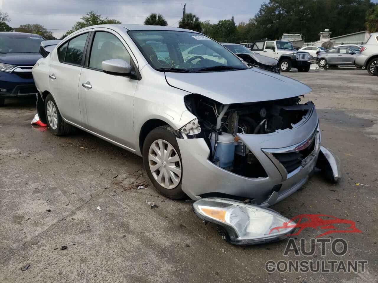 NISSAN VERSA 2017 - 3N1CN7AP9HL812367