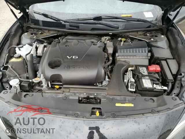 NISSAN MAXIMA 2019 - 1N4AA6AV6KC379026