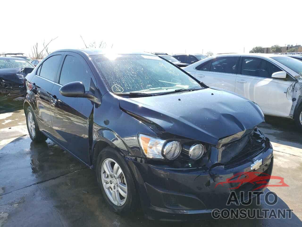 CHEVROLET SONIC 2016 - 1G1JC5SB1G4158138