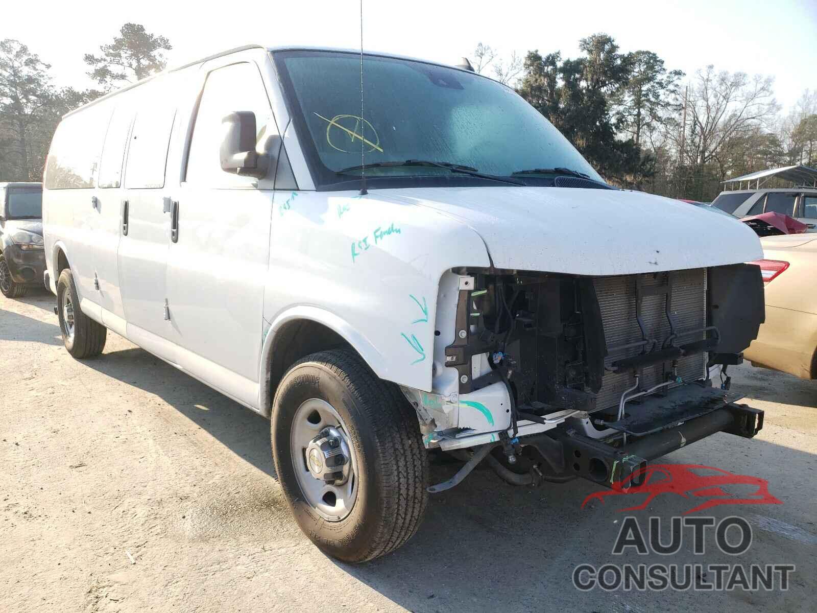 CHEVROLET EXPRESS 2020 - 1GAZGPFGXL1246481