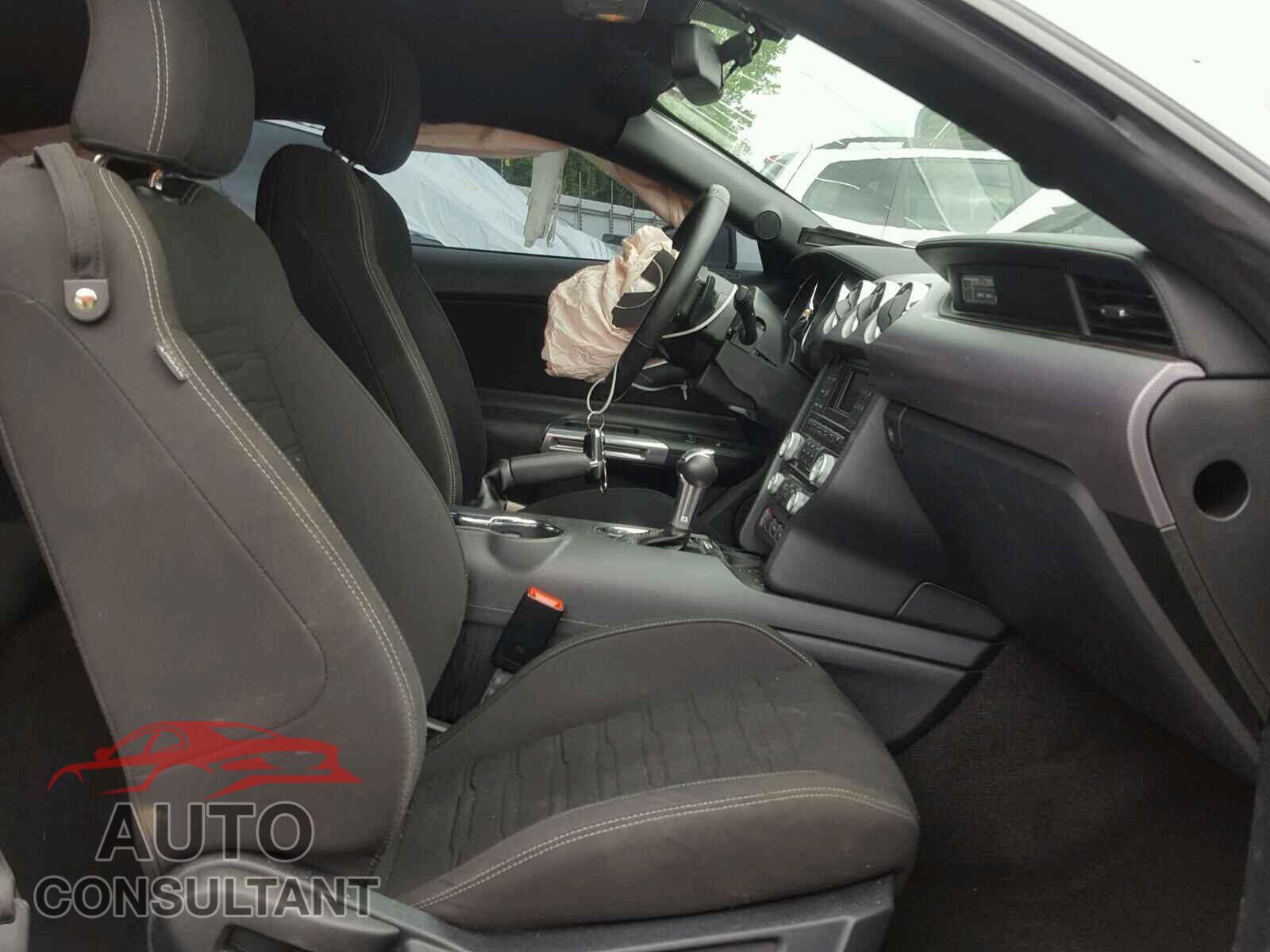 FORD MUSTANG 2015 - 1FA6P8CF0F5398896