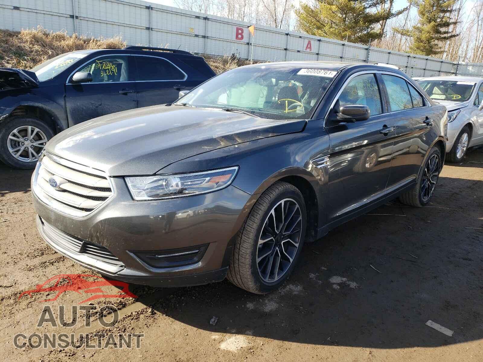 FORD TAURUS 2018 - 1FAHP2H87JG127802