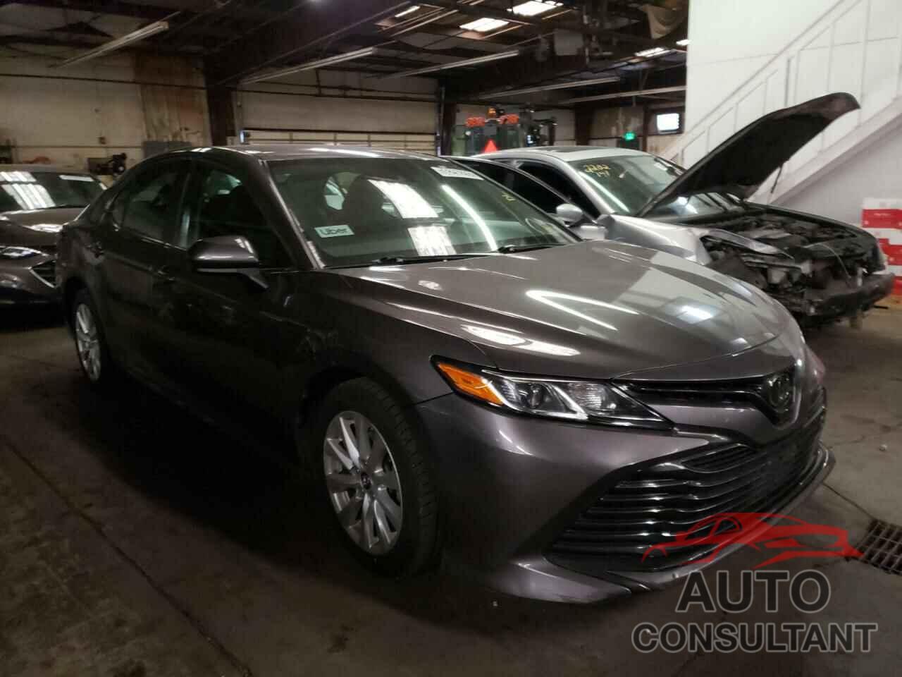 TOYOTA CAMRY 2019 - 4T1B11HK2KU230826