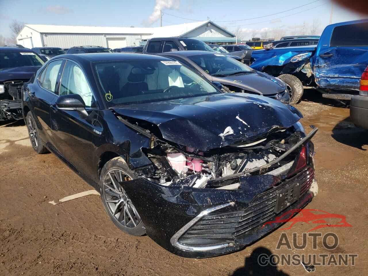 TOYOTA CAMRY 2021 - 4T1F31AK3MU553954