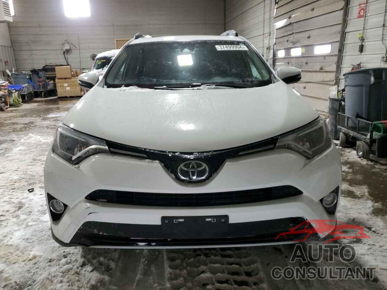 TOYOTA RAV4 2018 - 2T3RFREV3JW744929