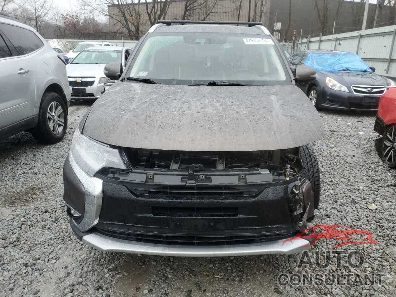 MITSUBISHI OUTLANDER 2017 - JA4JZ4AX0HZ068216