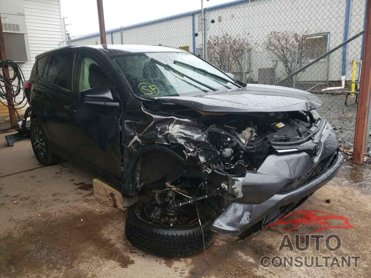 TOYOTA RAV4 2017 - JTMZFREV2HJ721845