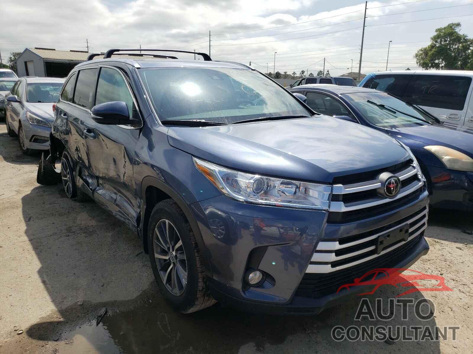 TOYOTA HIGHLANDER 2017 - 5TDJZRFH6HS520742