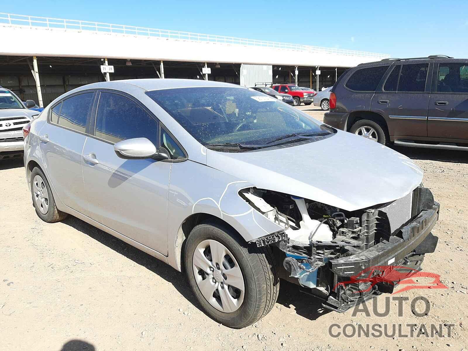KIA FORTE 2016 - KNAFK4A67G5561773