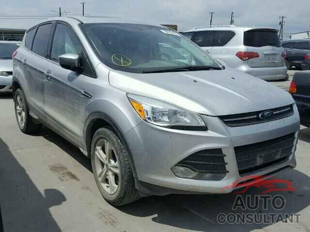 FORD ESCAPE 2015 - 1FMCU0G94FUA10307