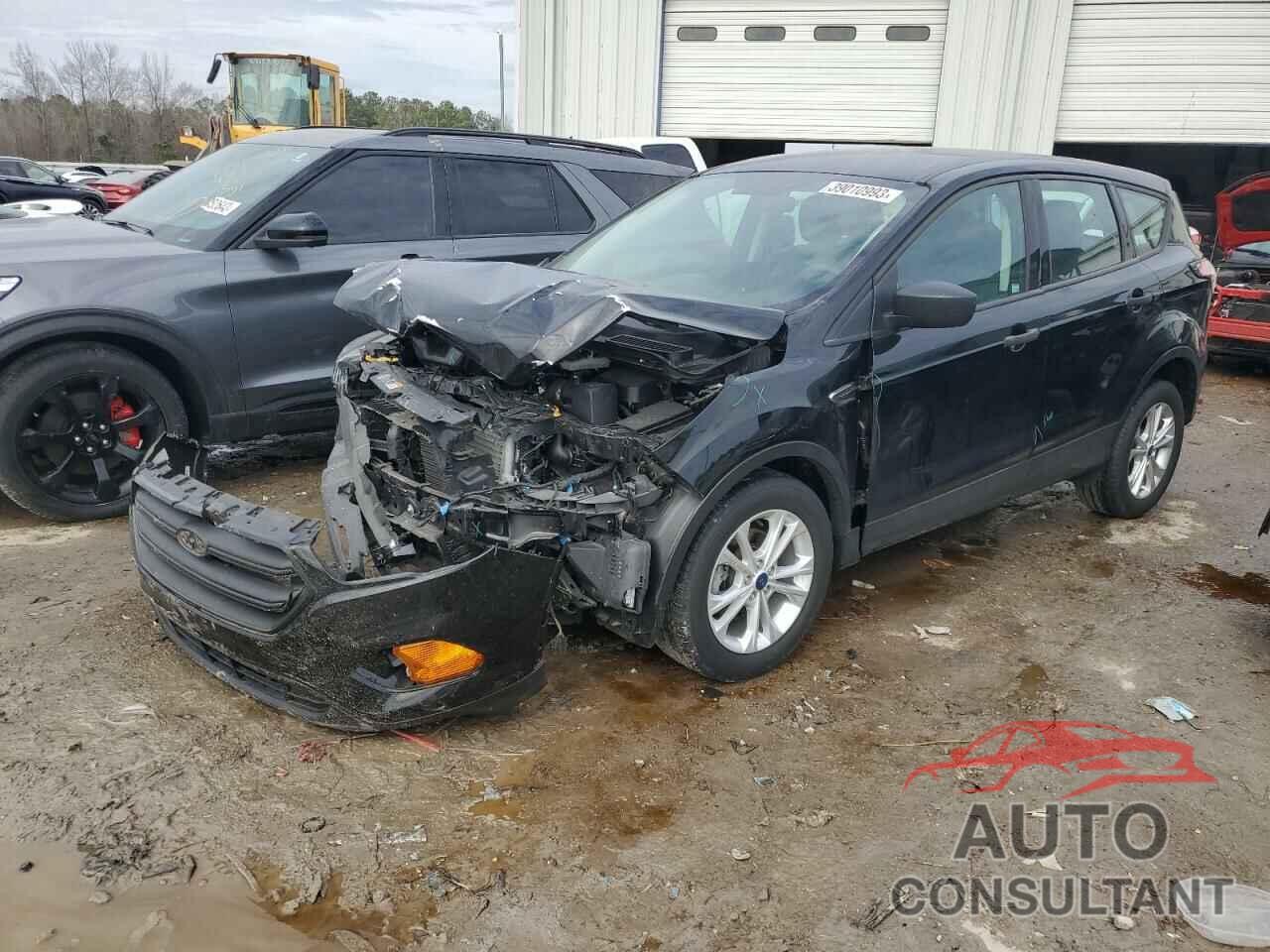 FORD ESCAPE 2018 - 1FMCU0F72JUC84775