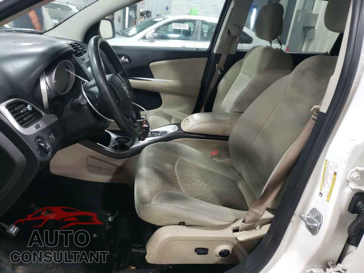 DODGE JOURNEY 2017 - 3C4PDCBG3HT518276