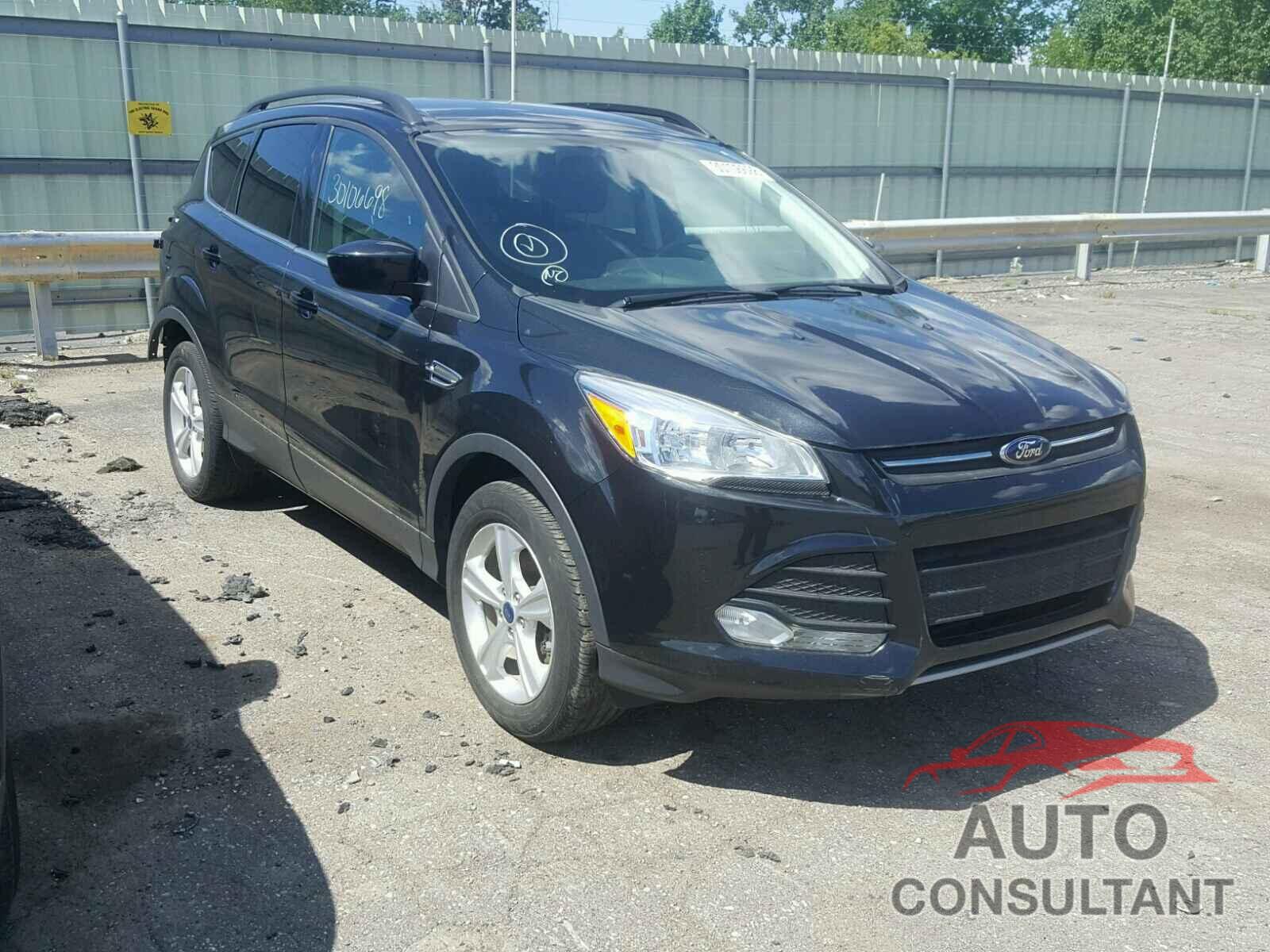 FORD ESCAPE 2015 - 1FMCU0GX6FUA54081