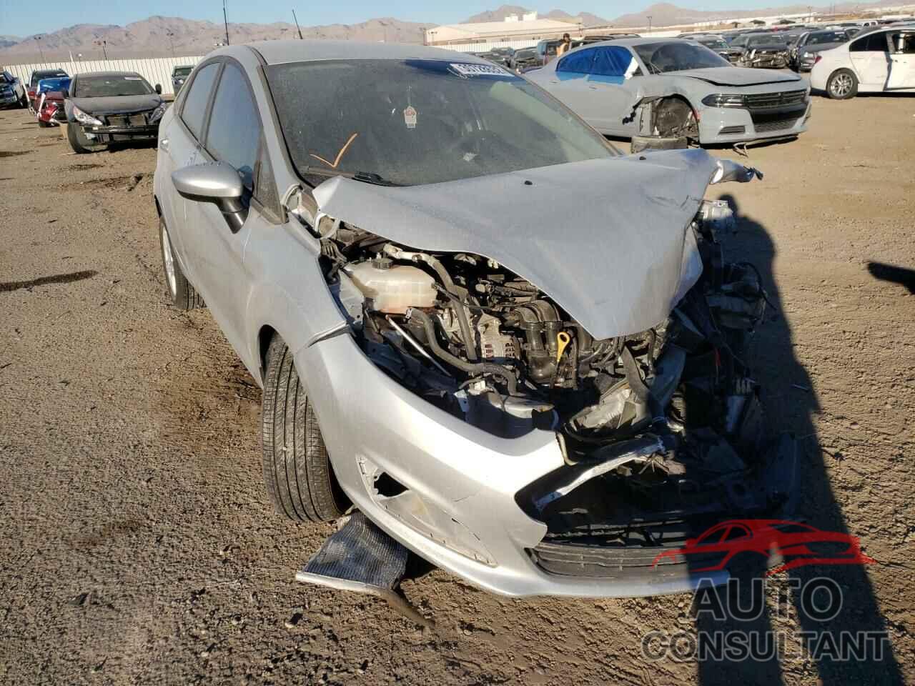 FORD FIESTA 2018 - 3FADP4BJ4JM141040