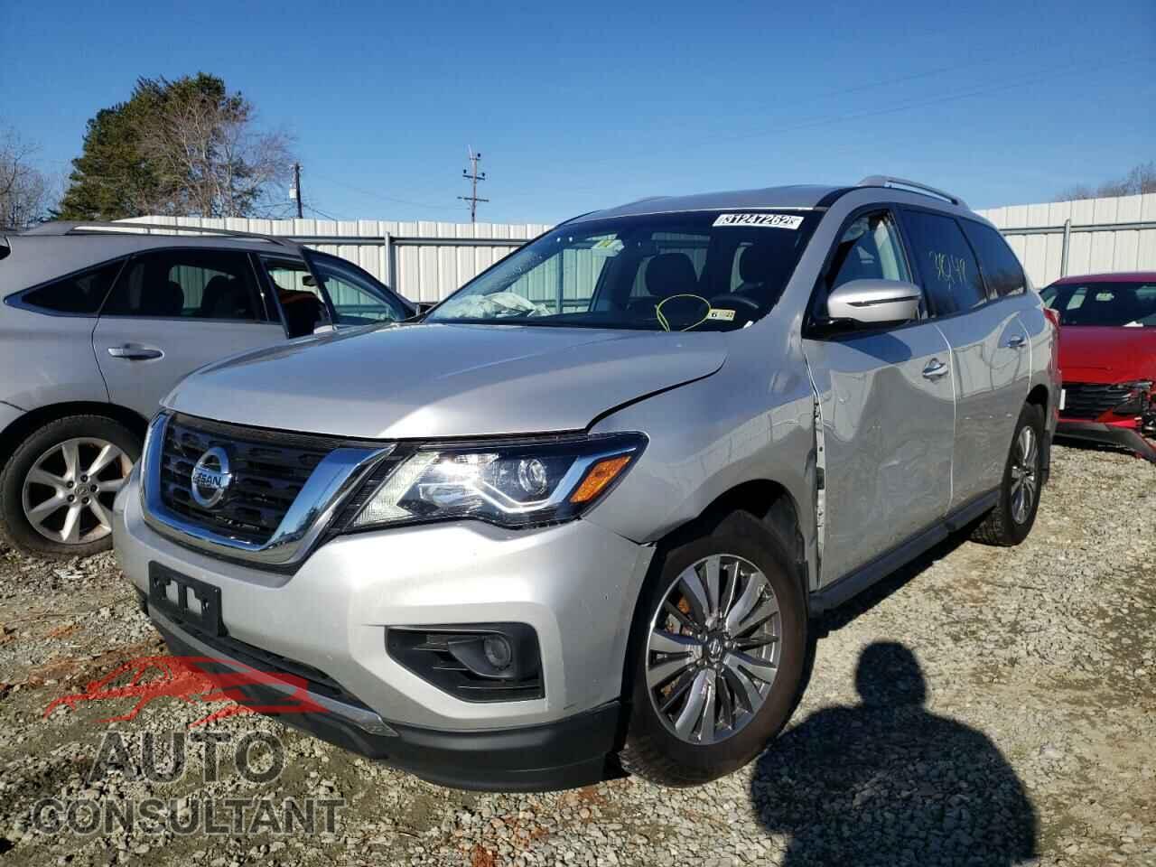 NISSAN PATHFINDER 2018 - 5N1DR2MM3JC642613