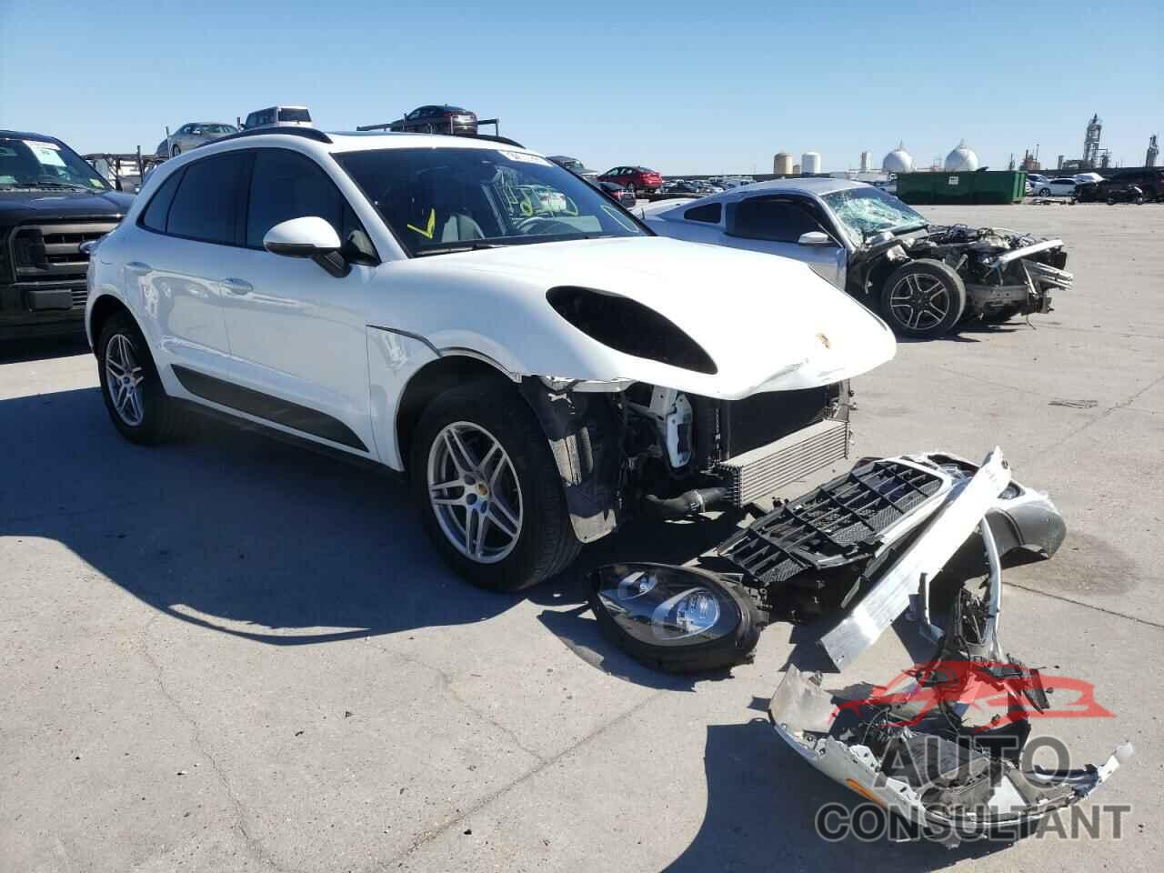 PORSCHE MACAN 2018 - WP1AA2A50JLB01528