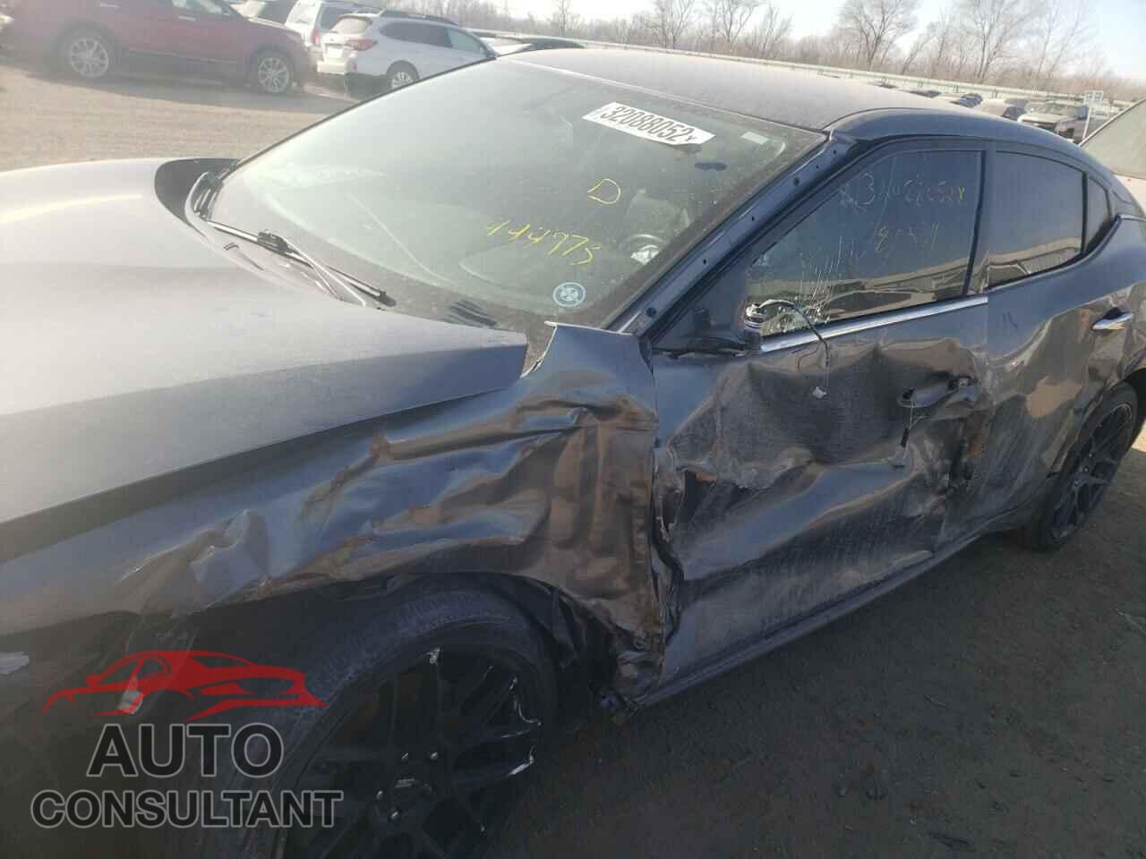 NISSAN MAXIMA 2017 - 1N4AA6AP5HC444975