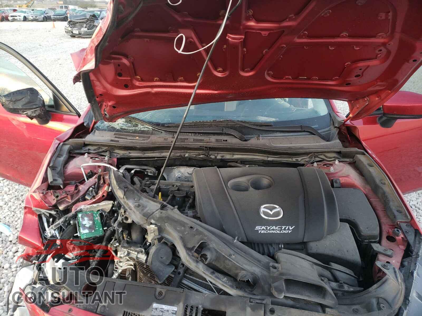 MAZDA 3 2017 - 3MZBN1U74HM127508