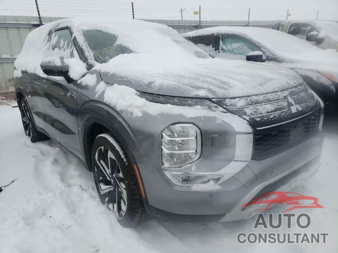 MITSUBISHI OUTLANDER 2022 - JA4J4UA82NZ005315