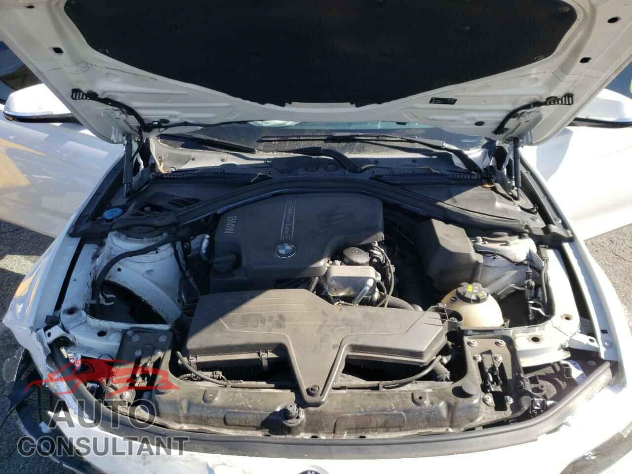 BMW 3 SERIES 2016 - WBA8E9G55GNU28599
