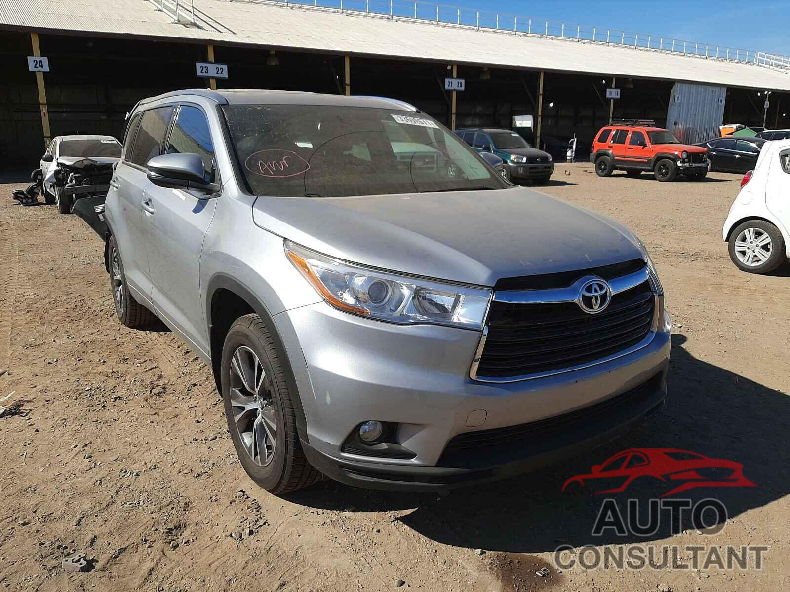 TOYOTA HIGHLANDER 2016 - 5TDJKRFH4GS244760