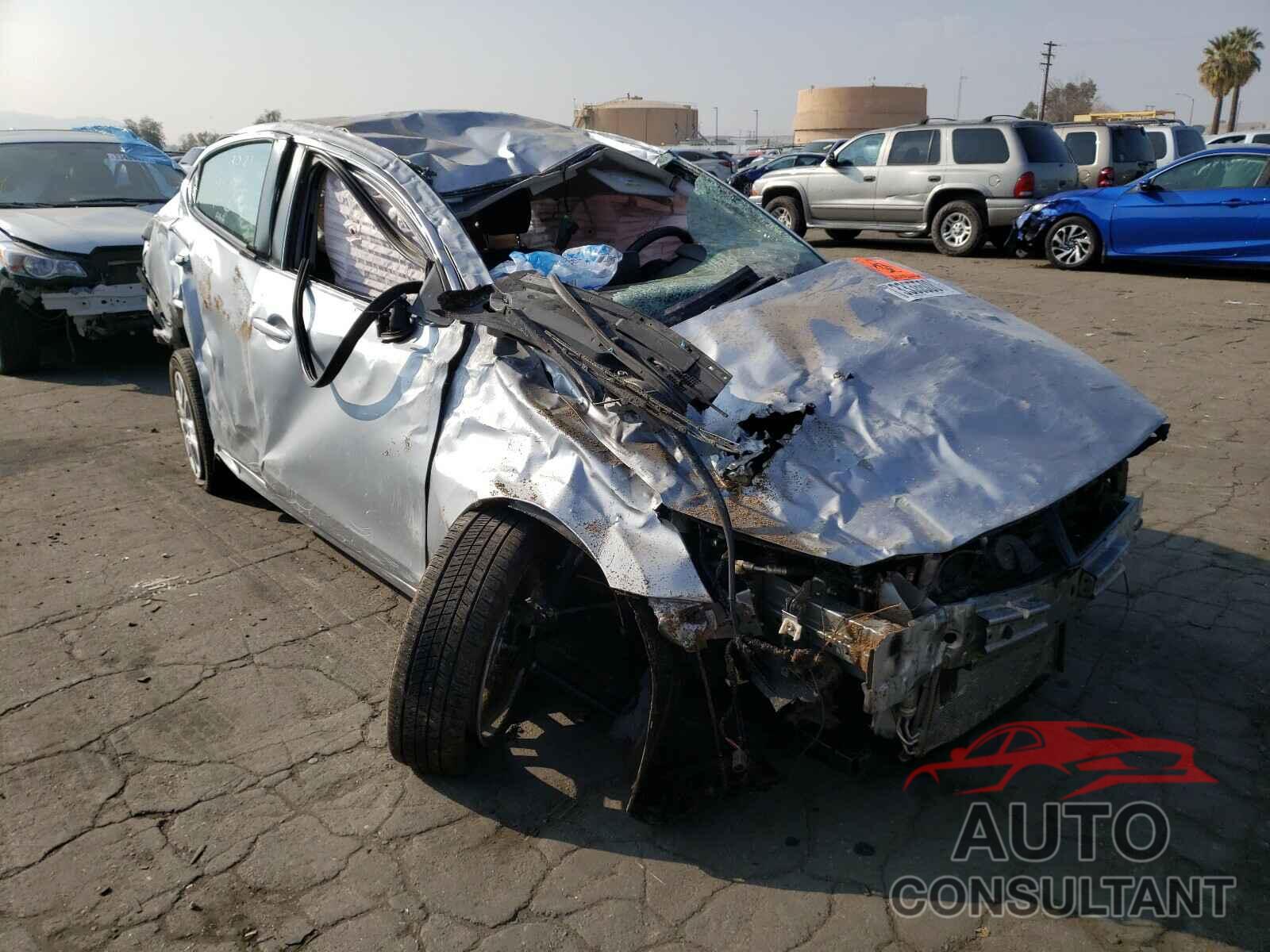 TOYOTA YARIS 2018 - 3MYDLBYV5JY301117