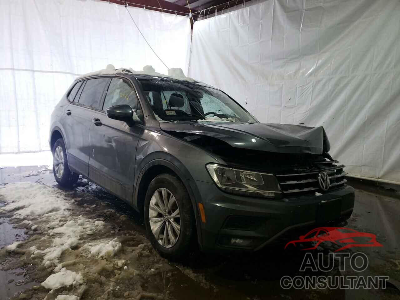 VOLKSWAGEN TIGUAN 2018 - 3VV0B7AXXJM011621