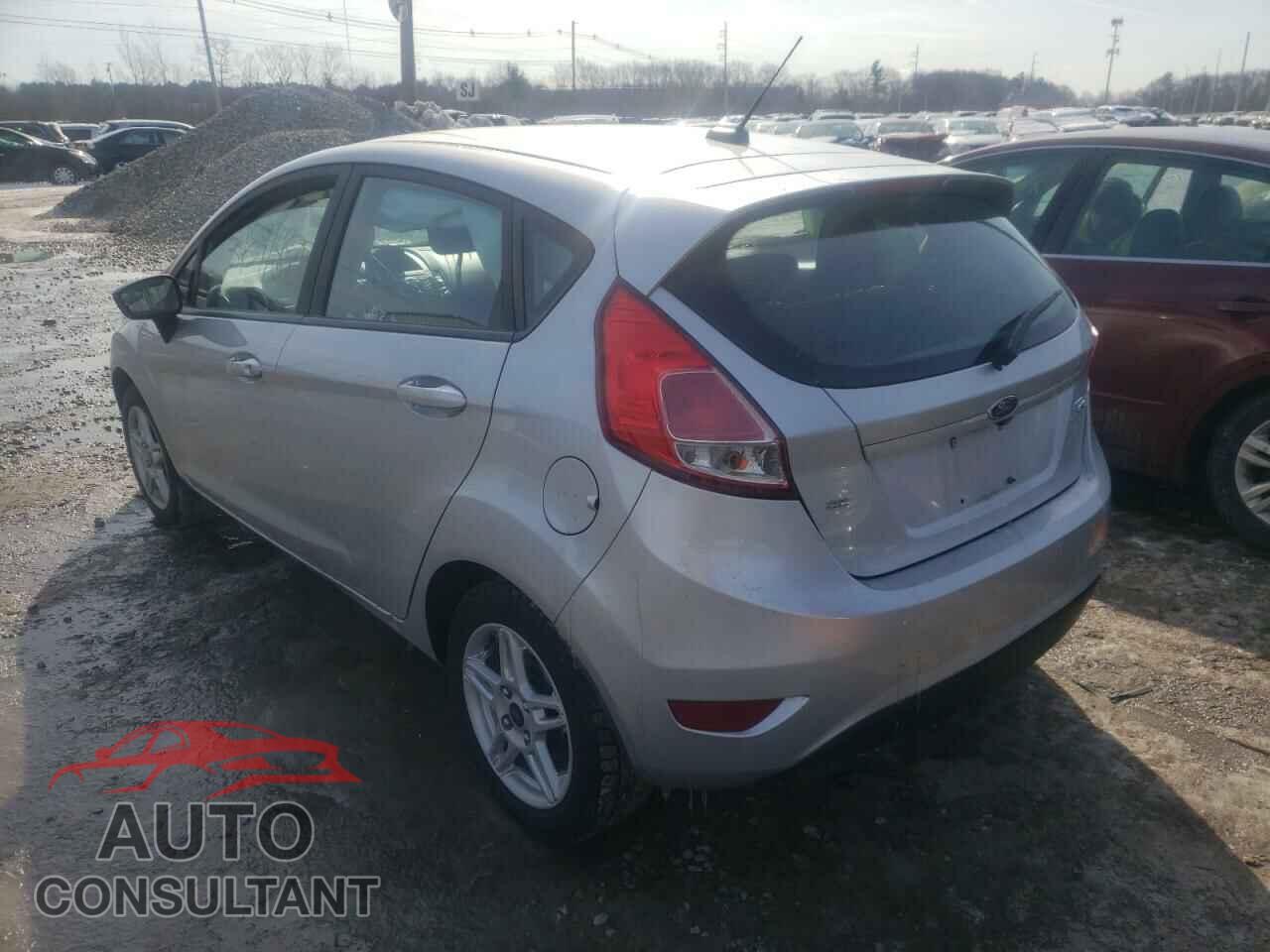 FORD FIESTA 2018 - 3FADP4EJ8JM122034