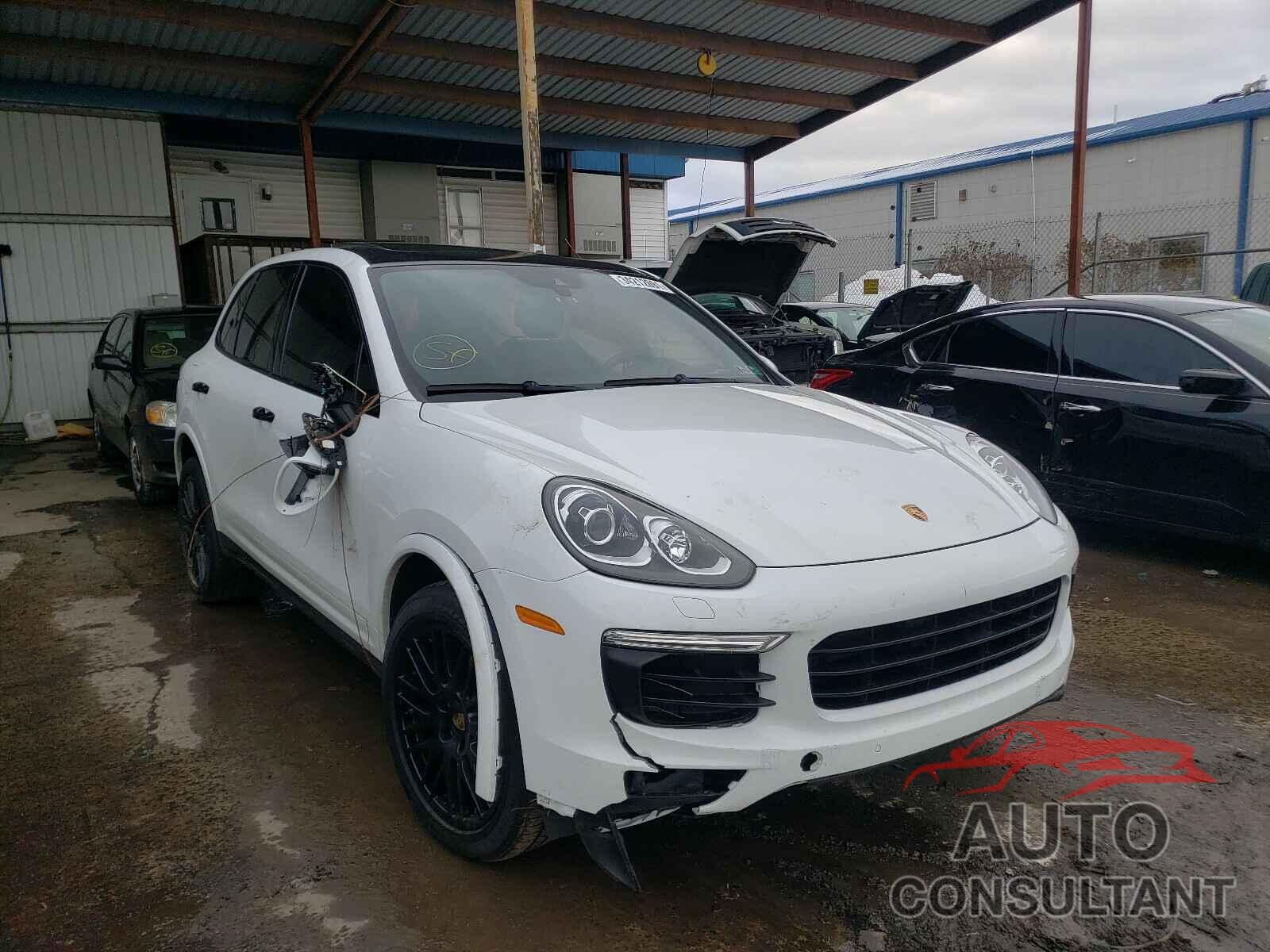 PORSCHE CAYENNE 2017 - WP1AA2A22HKA86889