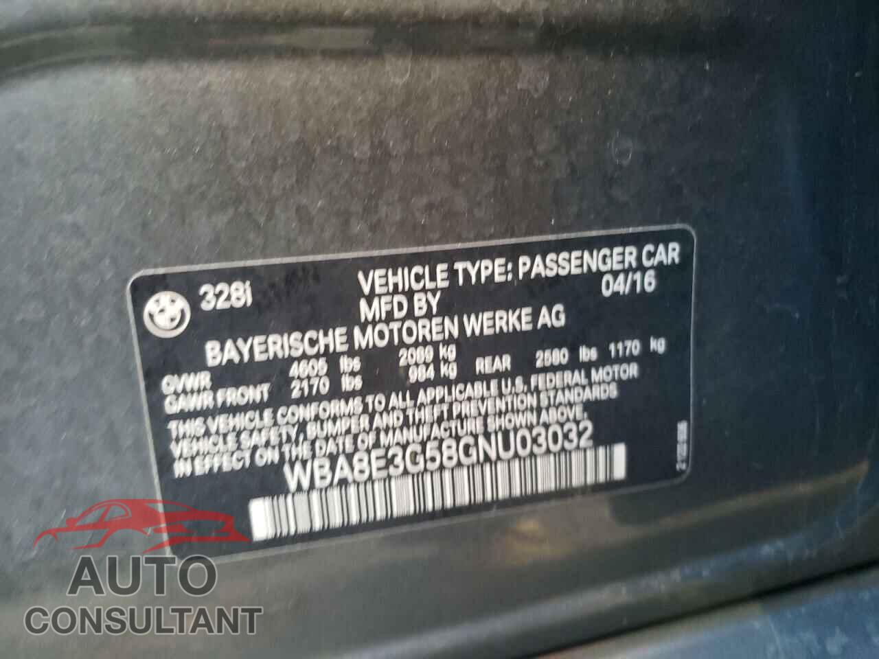 BMW 3 SERIES 2016 - WBA8E3G58GNU03032