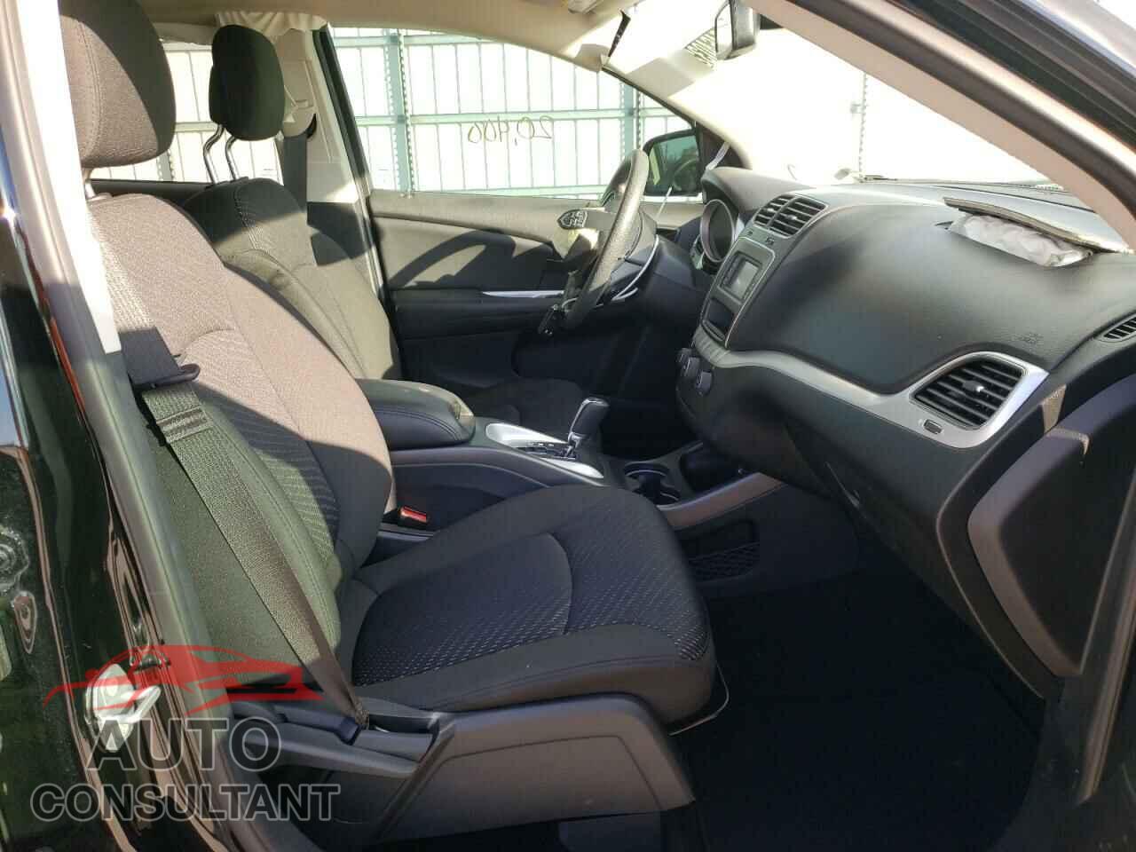 DODGE JOURNEY 2019 - 3C4PDCAB4KT864656
