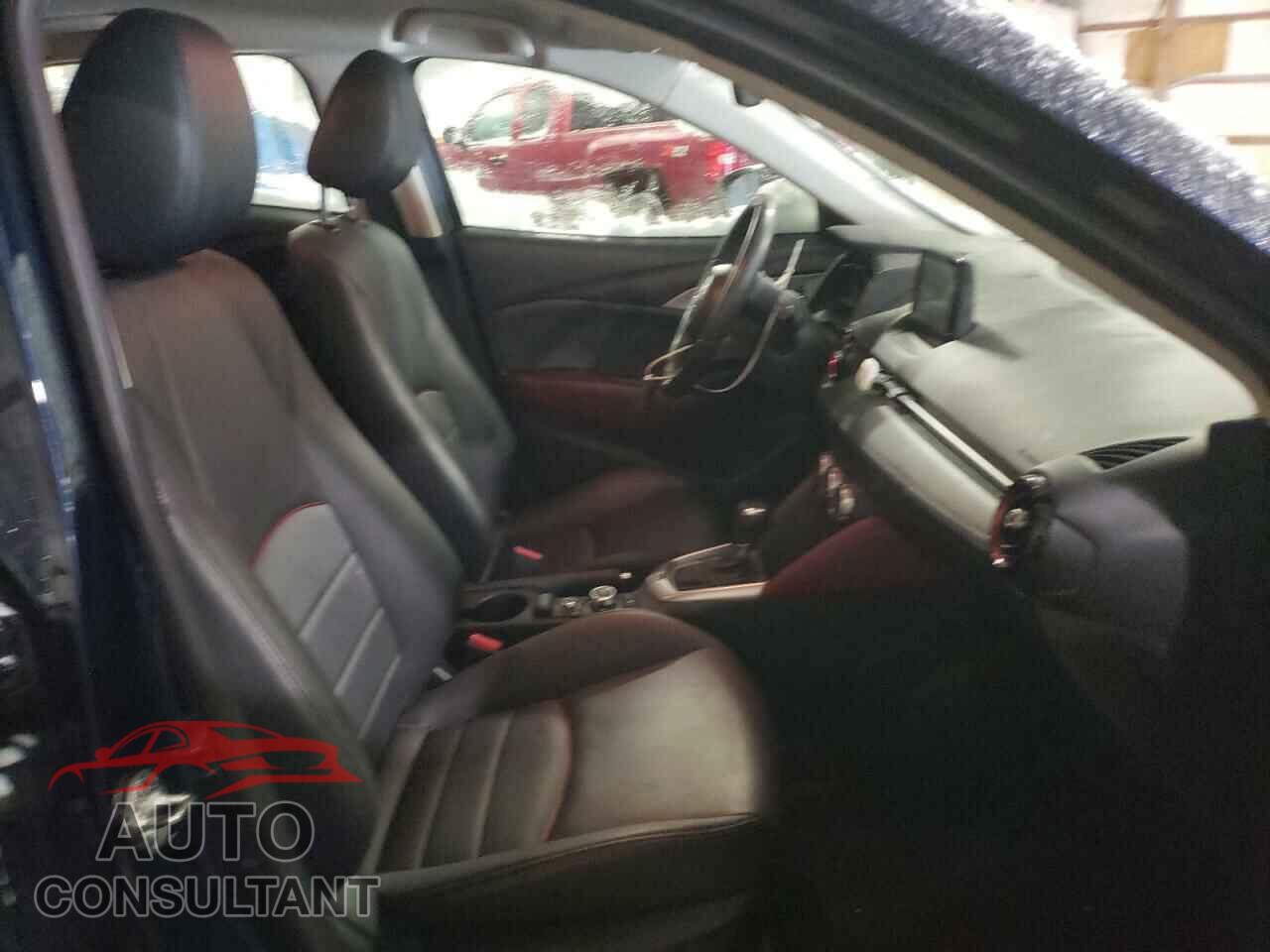 MAZDA CX-3 2018 - JM1DKFC78J0312866