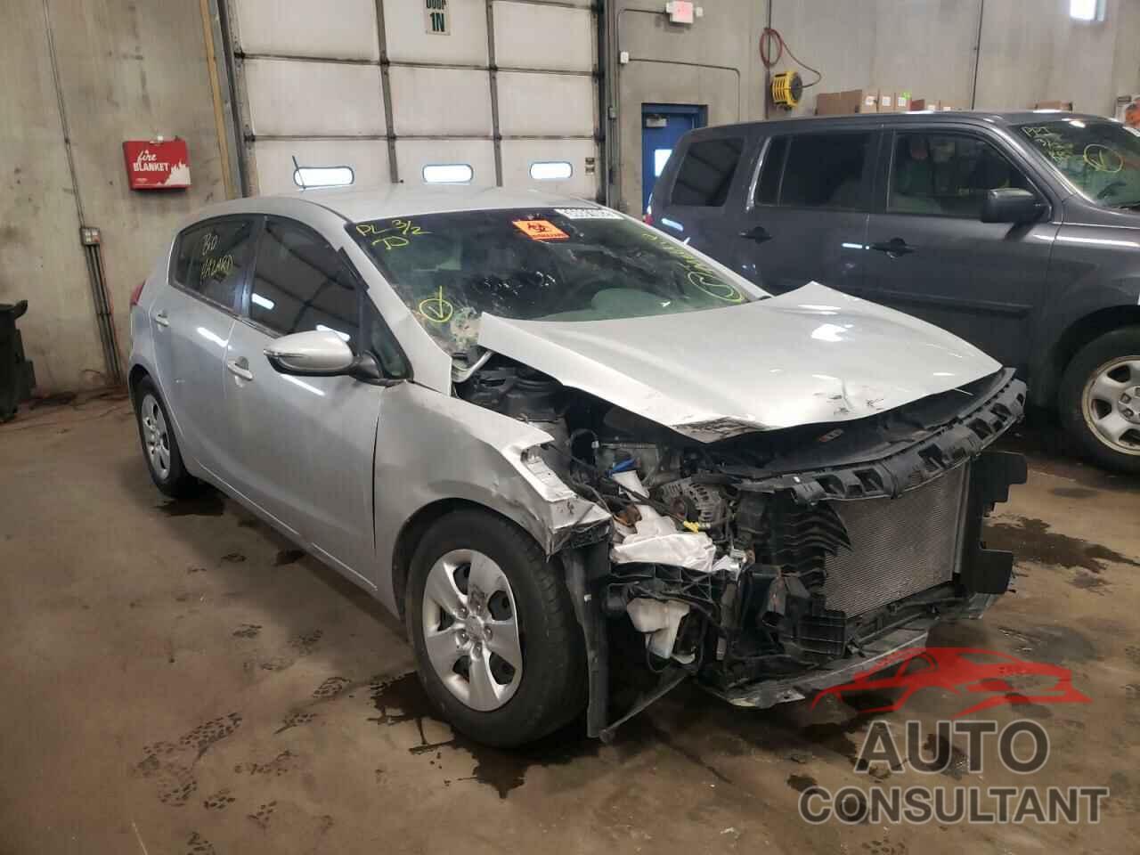 KIA FORTE 2017 - KNAFK5A86H5730528