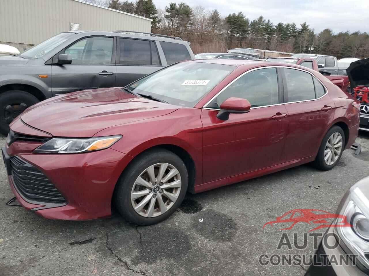 TOYOTA CAMRY 2018 - 4T1B11HK5JU652300