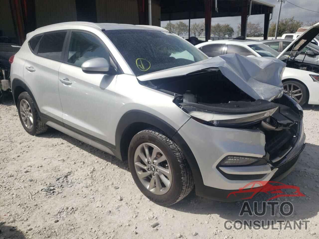 HYUNDAI TUCSON 2018 - KM8J33A48JU713801