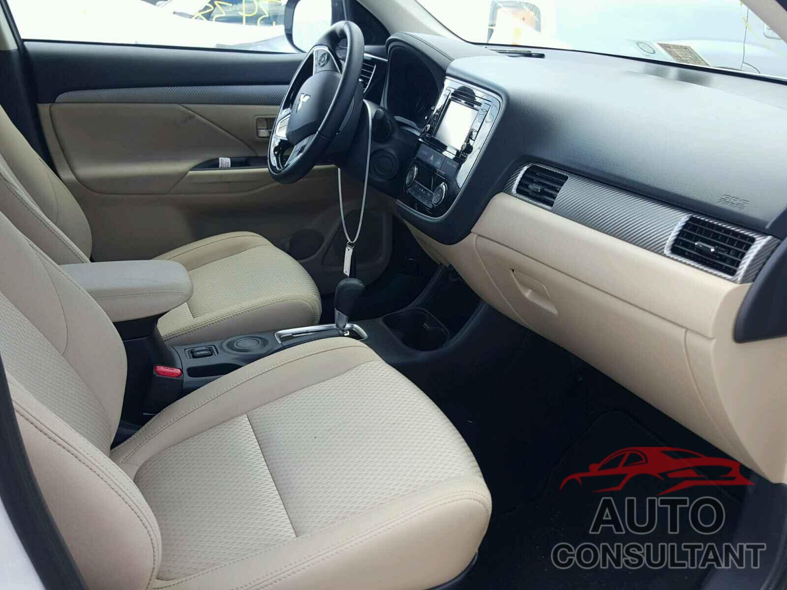 MITSUBISHI OUTLANDER 2016 - JA4AD3A36GZ055670