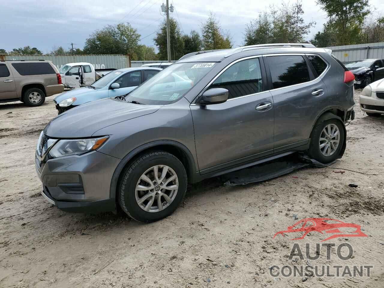 NISSAN ROGUE 2018 - KNMAT2MTXJP505192